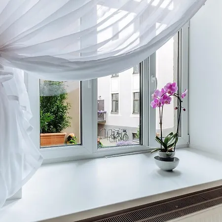 New Stylish Studio In The Center Riga Exterior photo